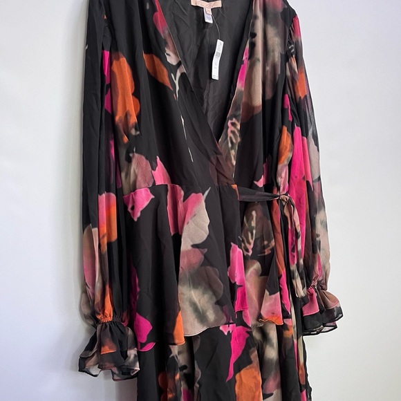 NWT Anthropologie Hutch Long-Sleeve V-Neck True Wrap Maxi Dress Floral 2X - Picture 12 of 17